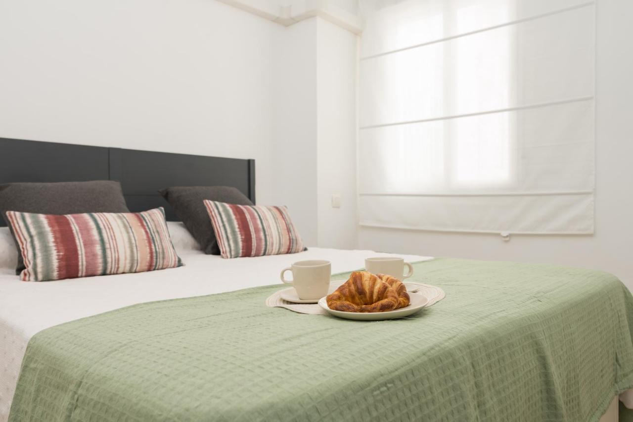 Precioso Apartamento Con Habitacion Separada En Centro Historico De مالقة المظهر الخارجي الصورة