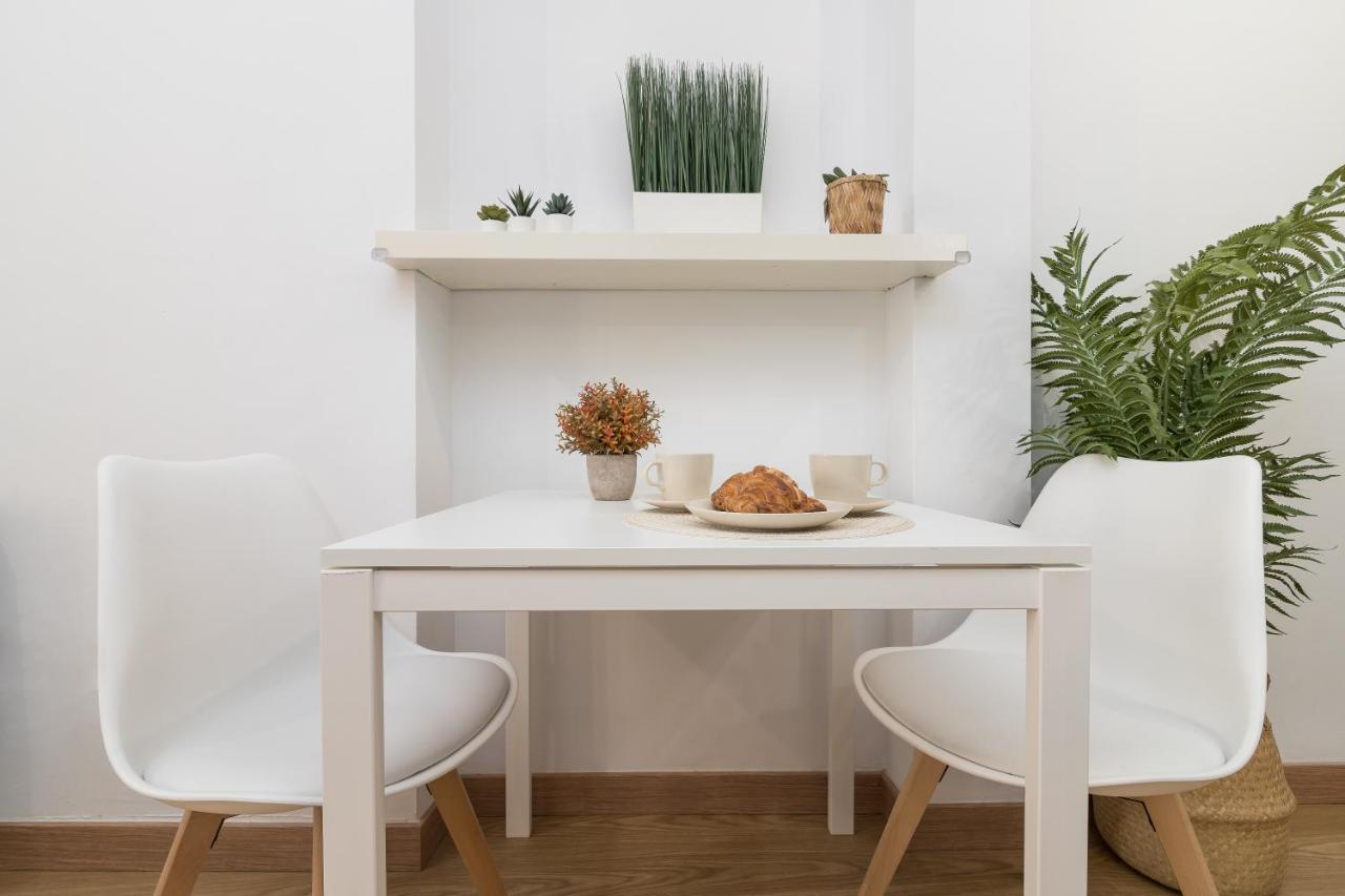Precioso Apartamento Con Habitacion Separada En Centro Historico De مالقة المظهر الخارجي الصورة